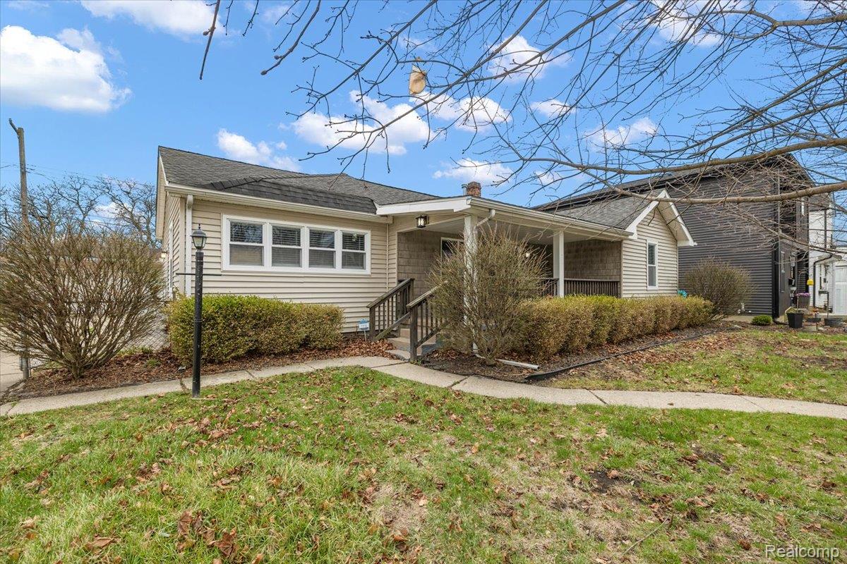 1920 E Saratoga Street