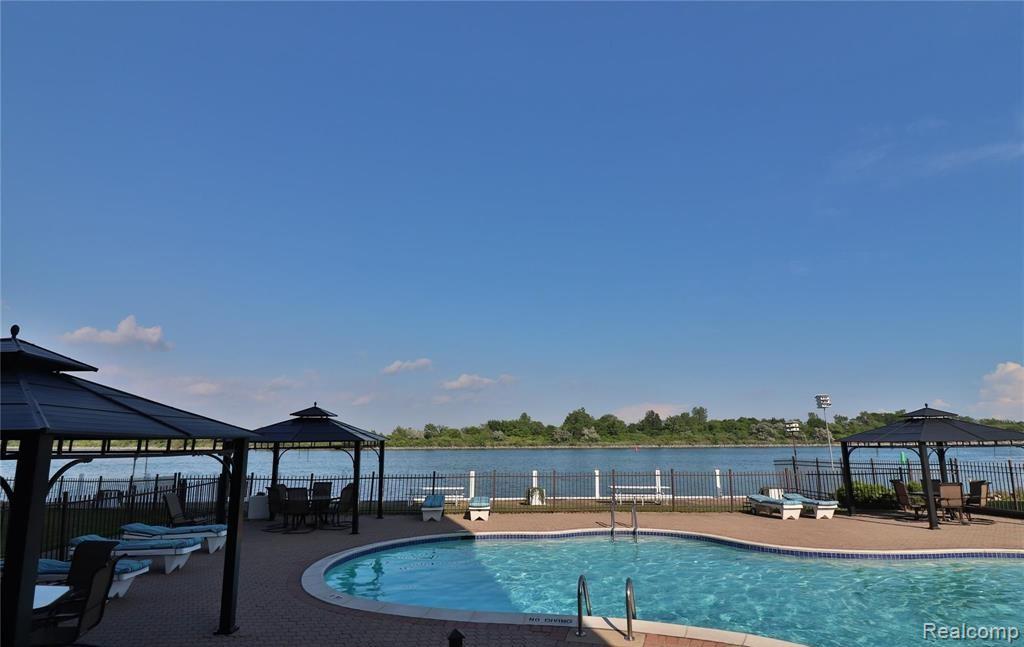 3301 BIDDLE AVE APT 3C