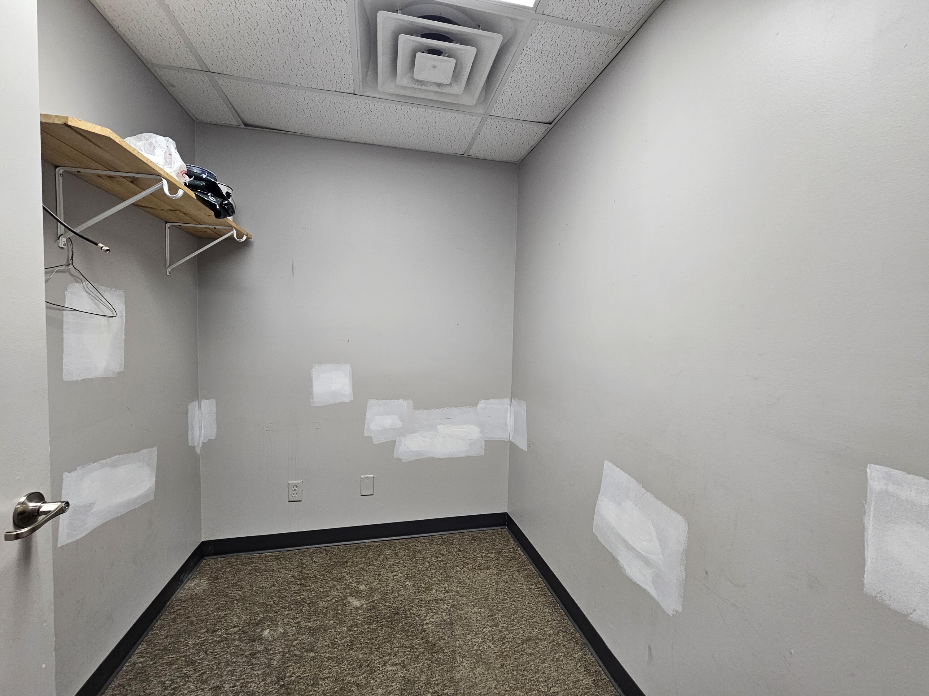 1025 W Main Street 1039