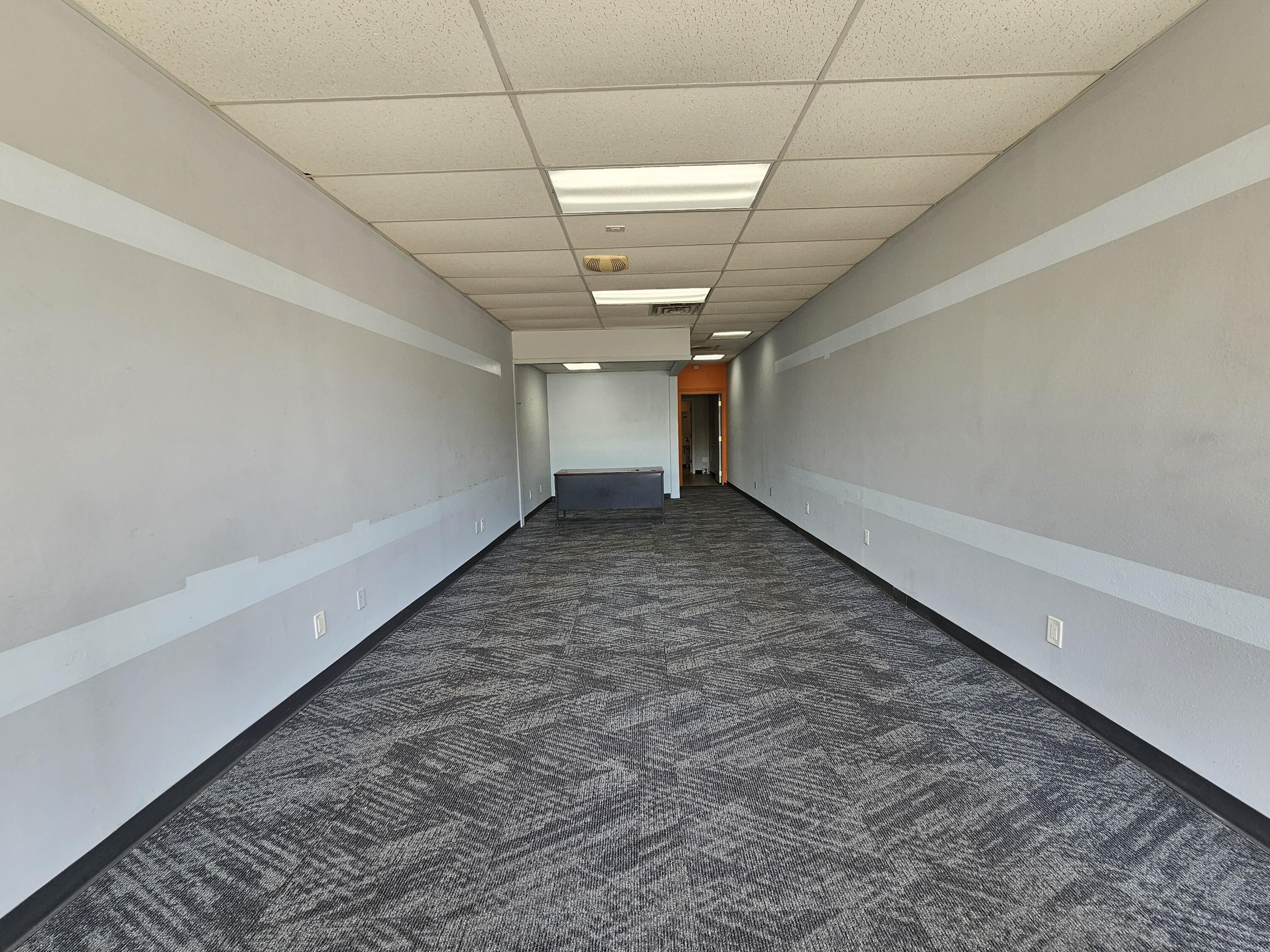 1025 W Main Street 1039