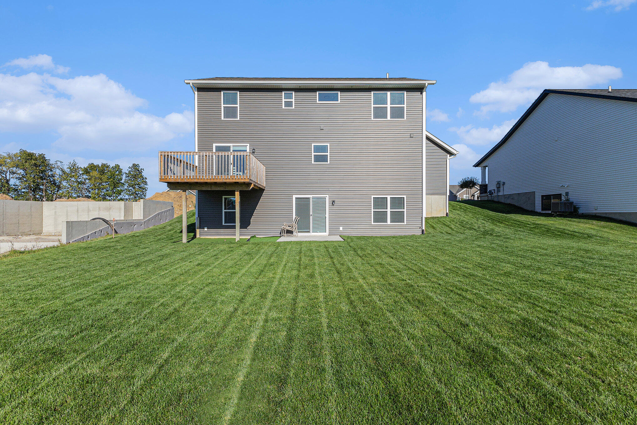 11757 Everett Avenue