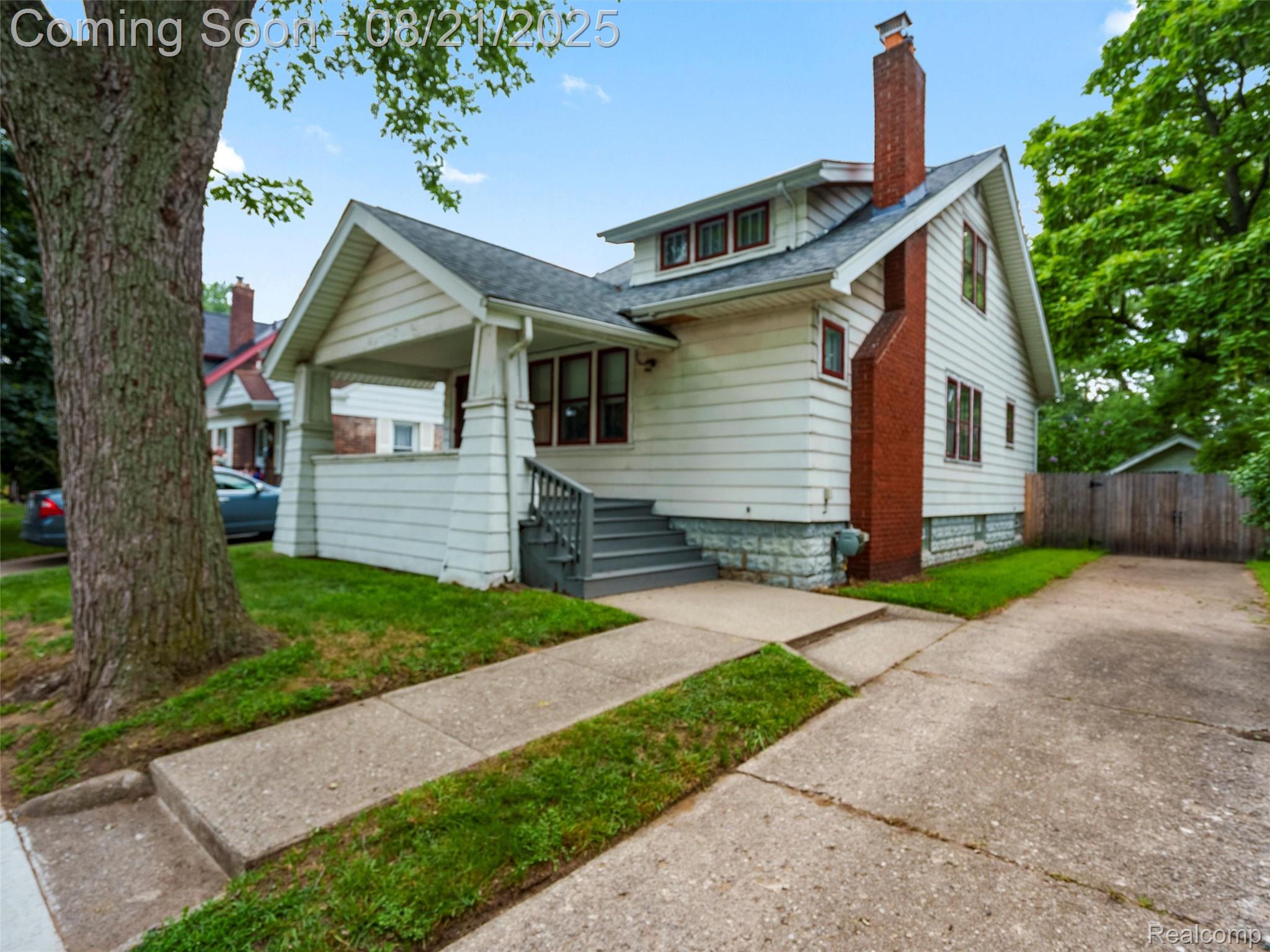 816 Pearson Street