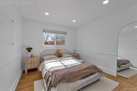 Tiny photo for 37332 Bristol Street, Livonia City, MI 48154 (MLS # 20261010165)