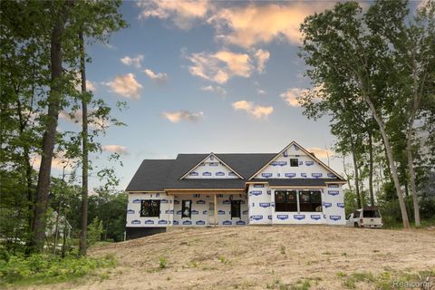 9744 Chalfonte Drive Green Oak Township MI 48116