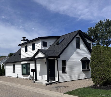 48481 HARBOR DR, CHESTERFIELD, MI 48047 - Image e125885ba6d9abdd7e2b526bbbcd39f6/1476442997