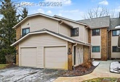 6463 Maple Hills Lane Bloomfield Hills City MI 48301