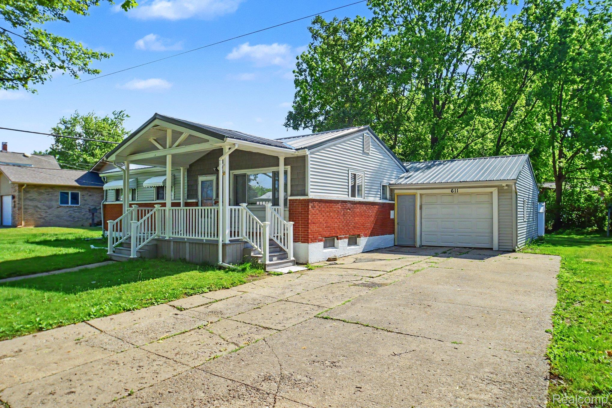 611 S Main Street