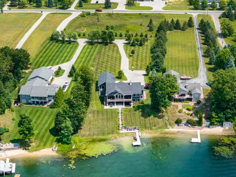 Photo of 4790 S Sunset Ski Cove, Blair Township, MI 49685 (MLS # 77080071049)