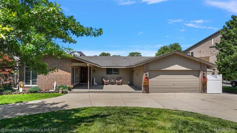 37337 LAKESHORE Drive Harrison Charter Township MI 48045