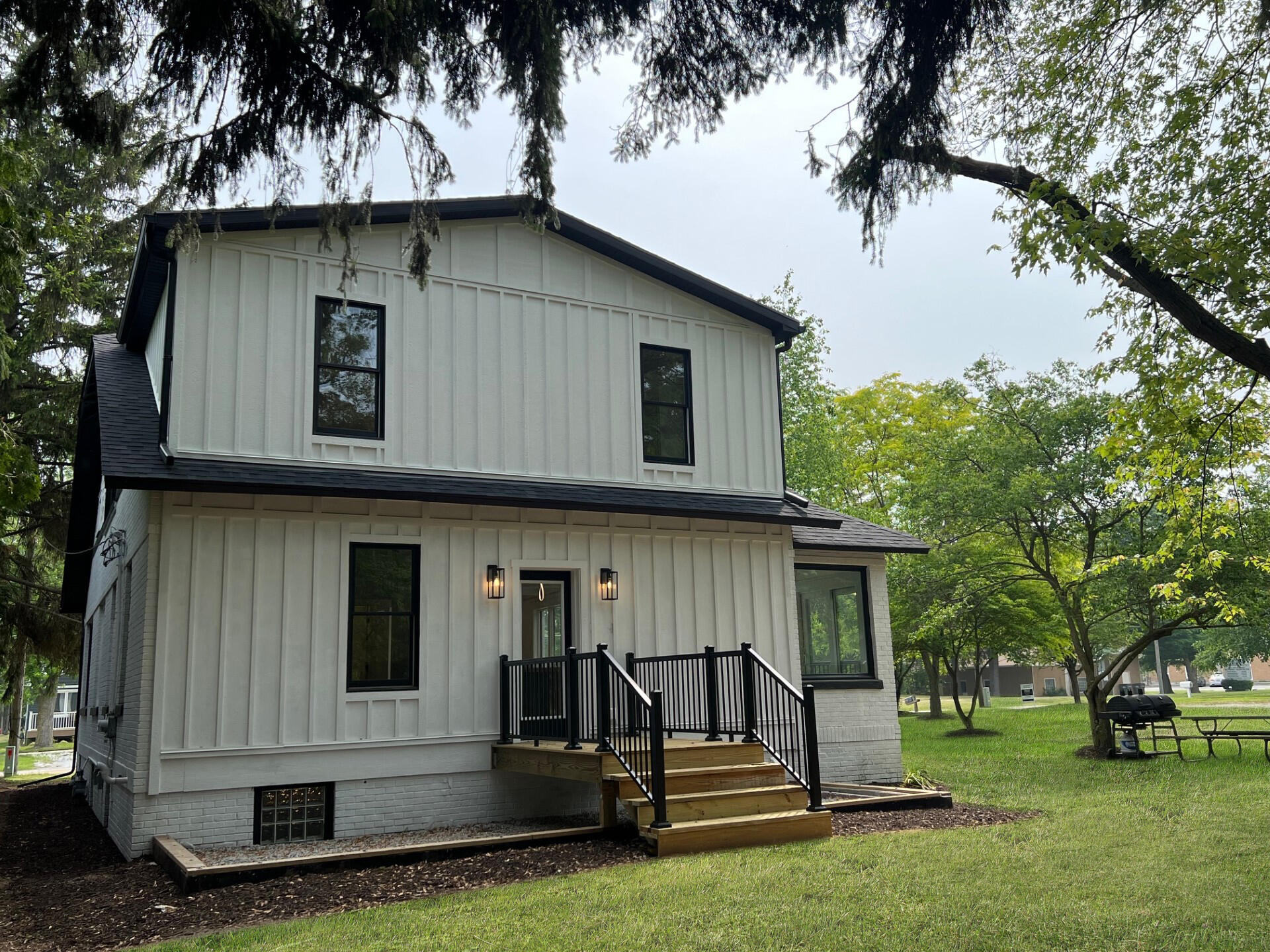 NewBuffaloCity_Berrien, Michigan 49117, United States, 4 Bedrooms Bedrooms, ,3 BathroomsBathrooms,Residential,Active,98427