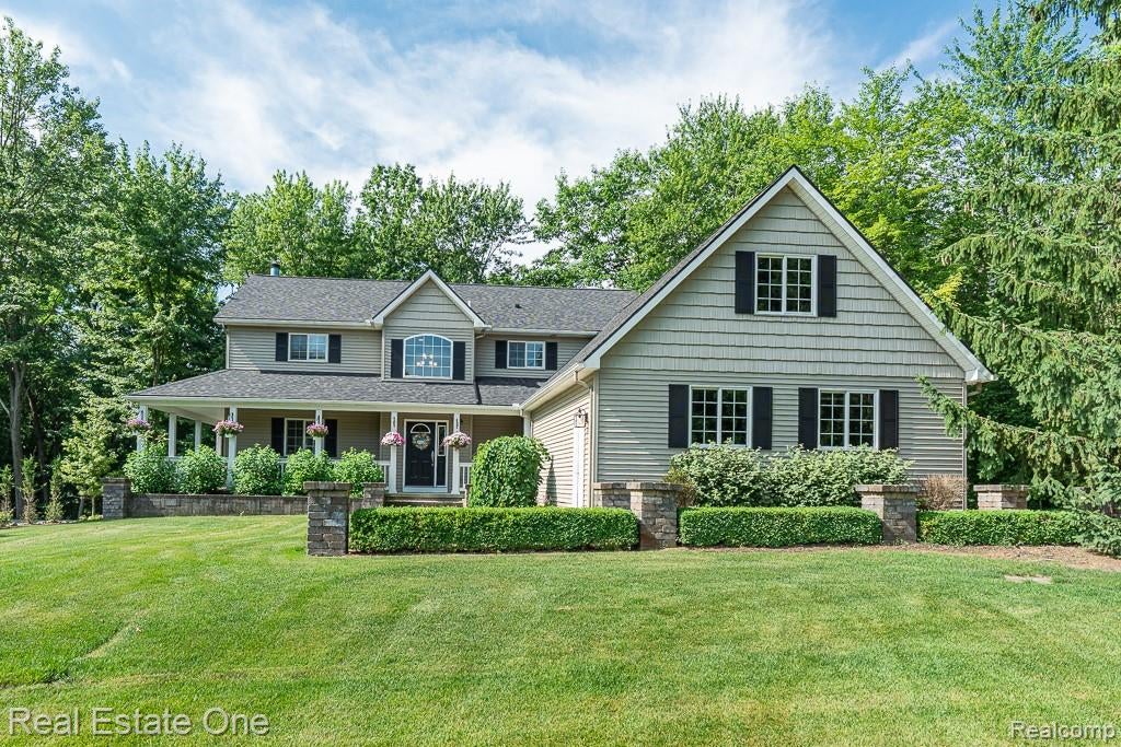2691 Fox Cove