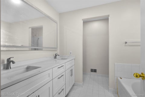 Tiny photo for 30003 Huron Meadows Drive, Rockwood City, MI 48173 (MLS # 20261069081)