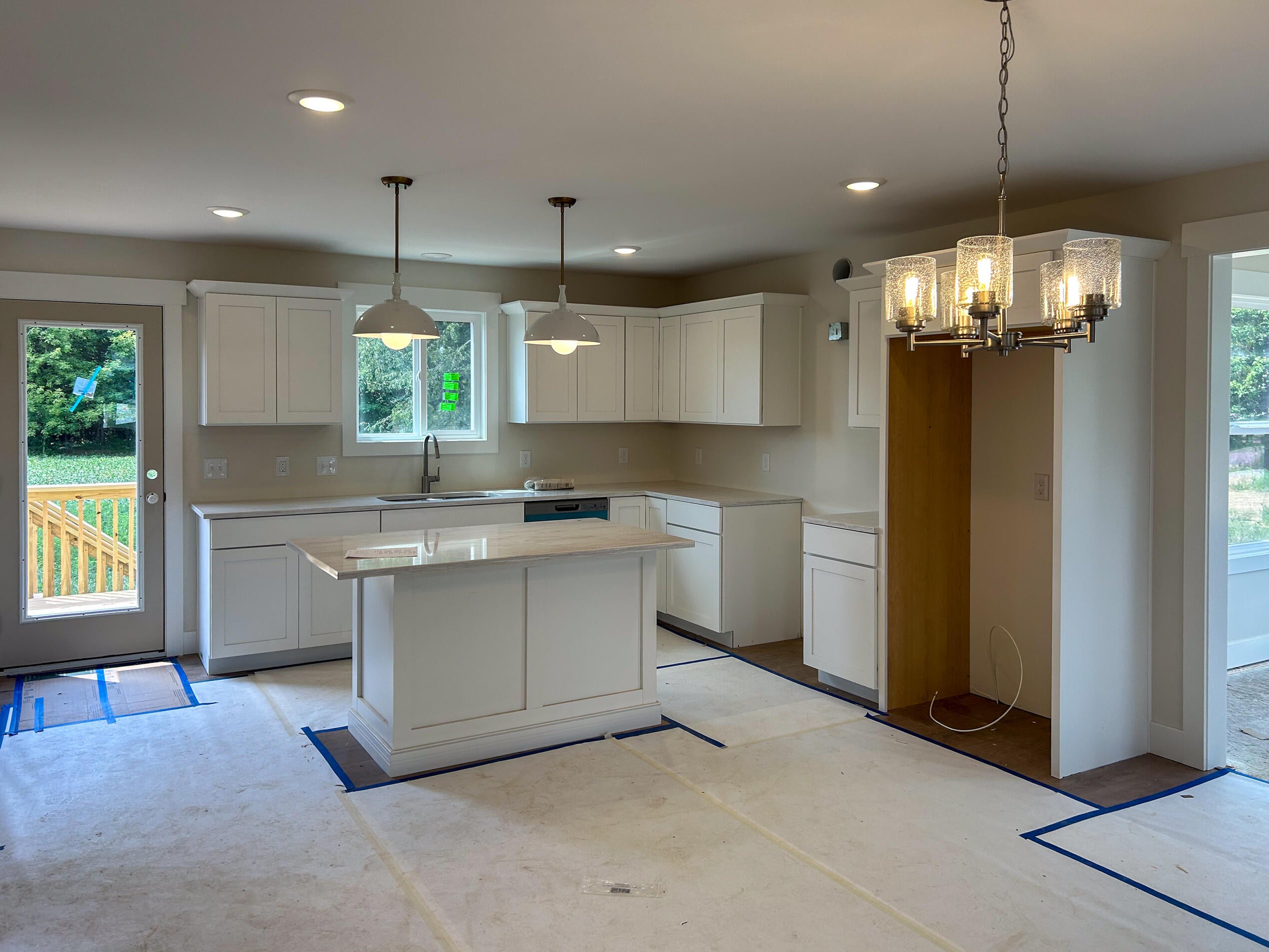 5784 Horizon Lane