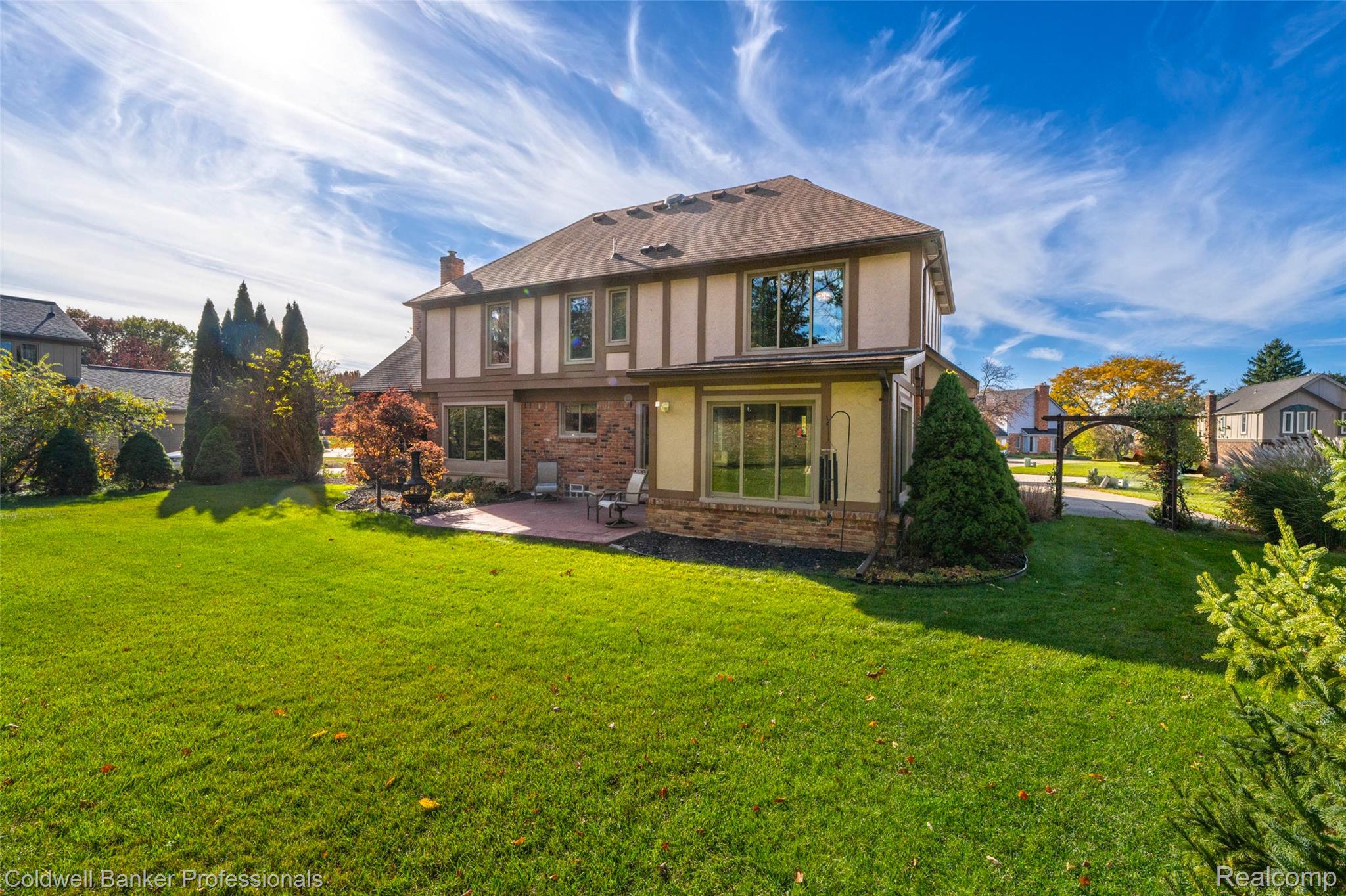 1102 COBRIDGE Drive