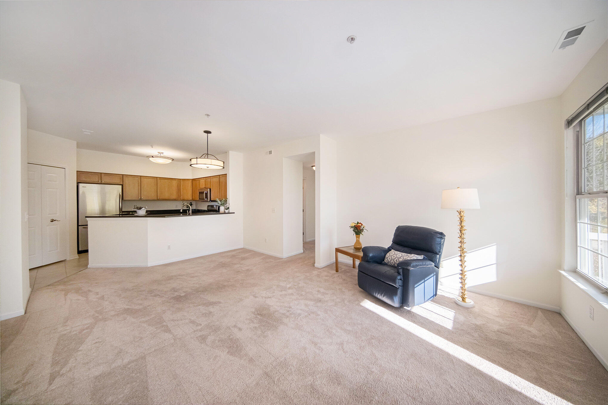 818 W Summerfield Glen