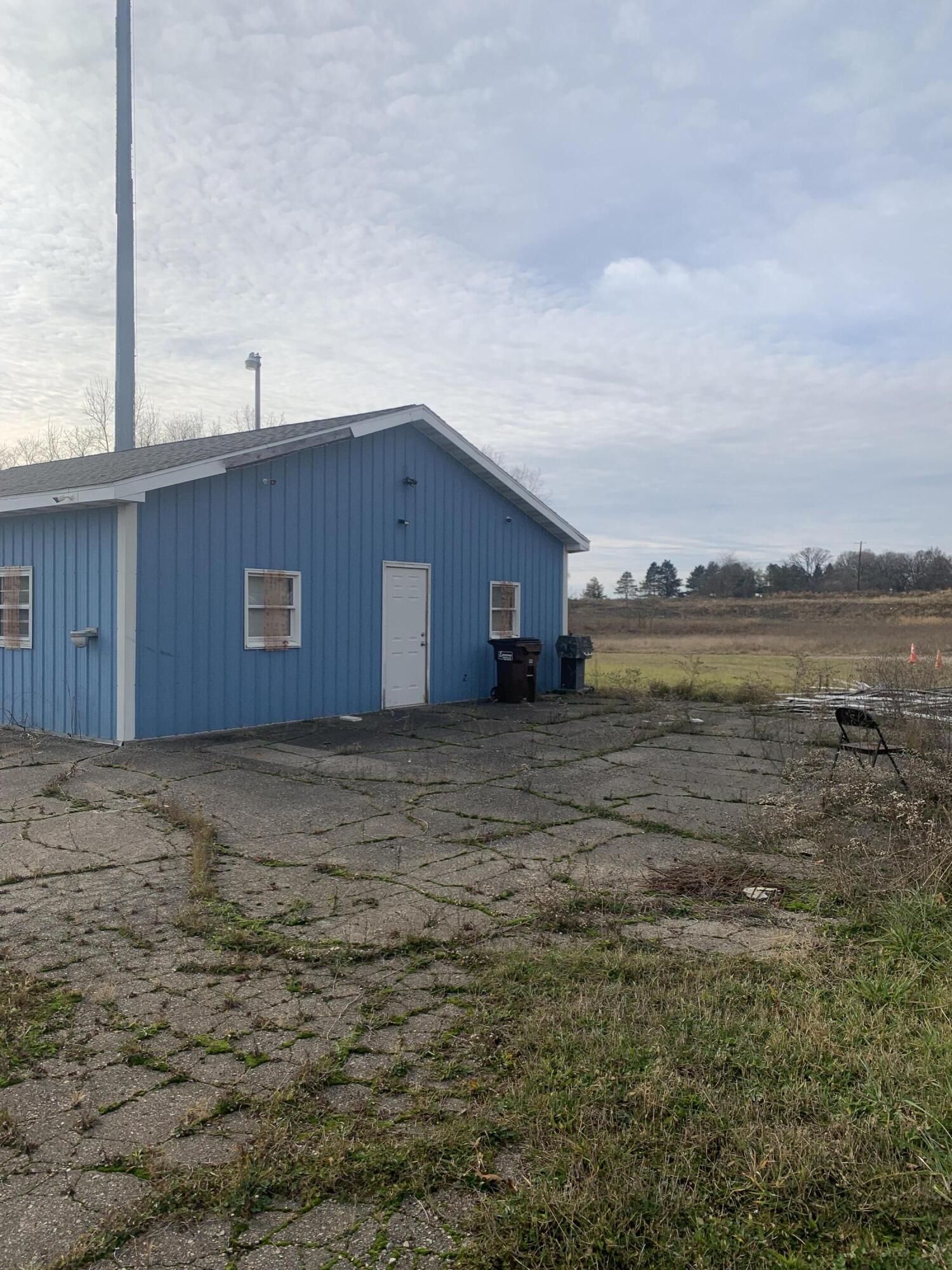 15620 W Michigan Avenue