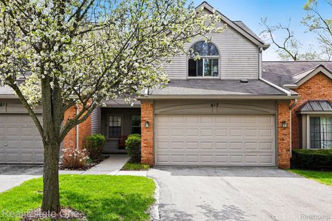 817 Woodridge Hills Drive Brighton City MI 48116