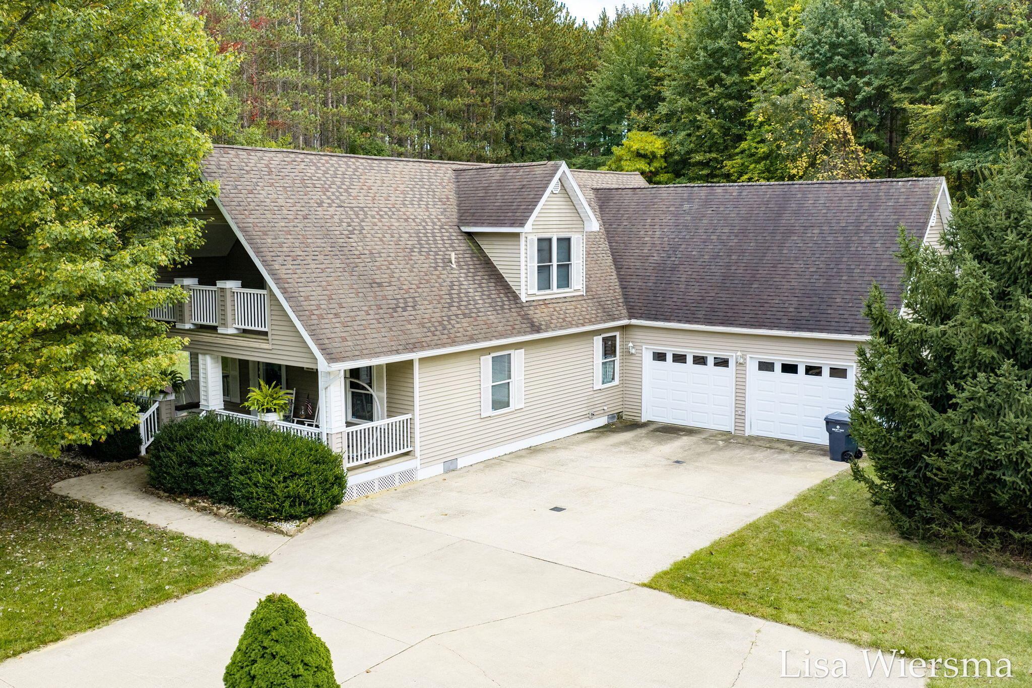 5312 Nadeau Drive