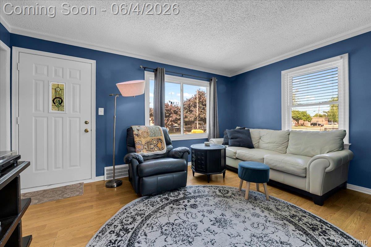 63 W Mahan Avenue