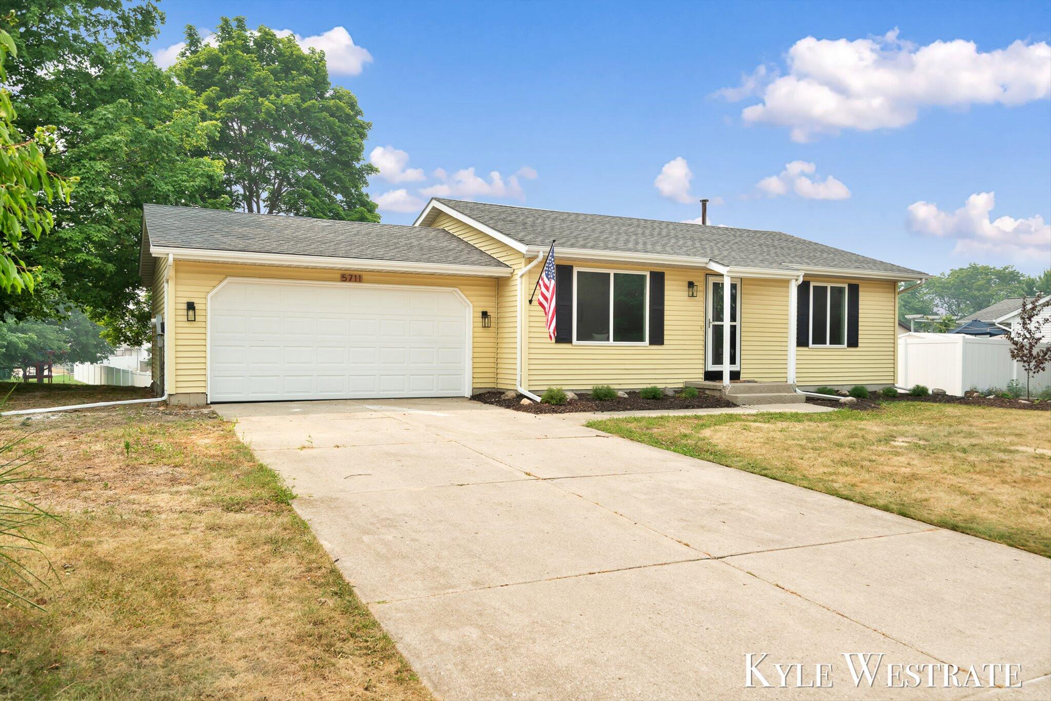 5711 Discovery Drive SE