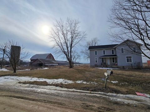 A home in BengalTownship_Clinton