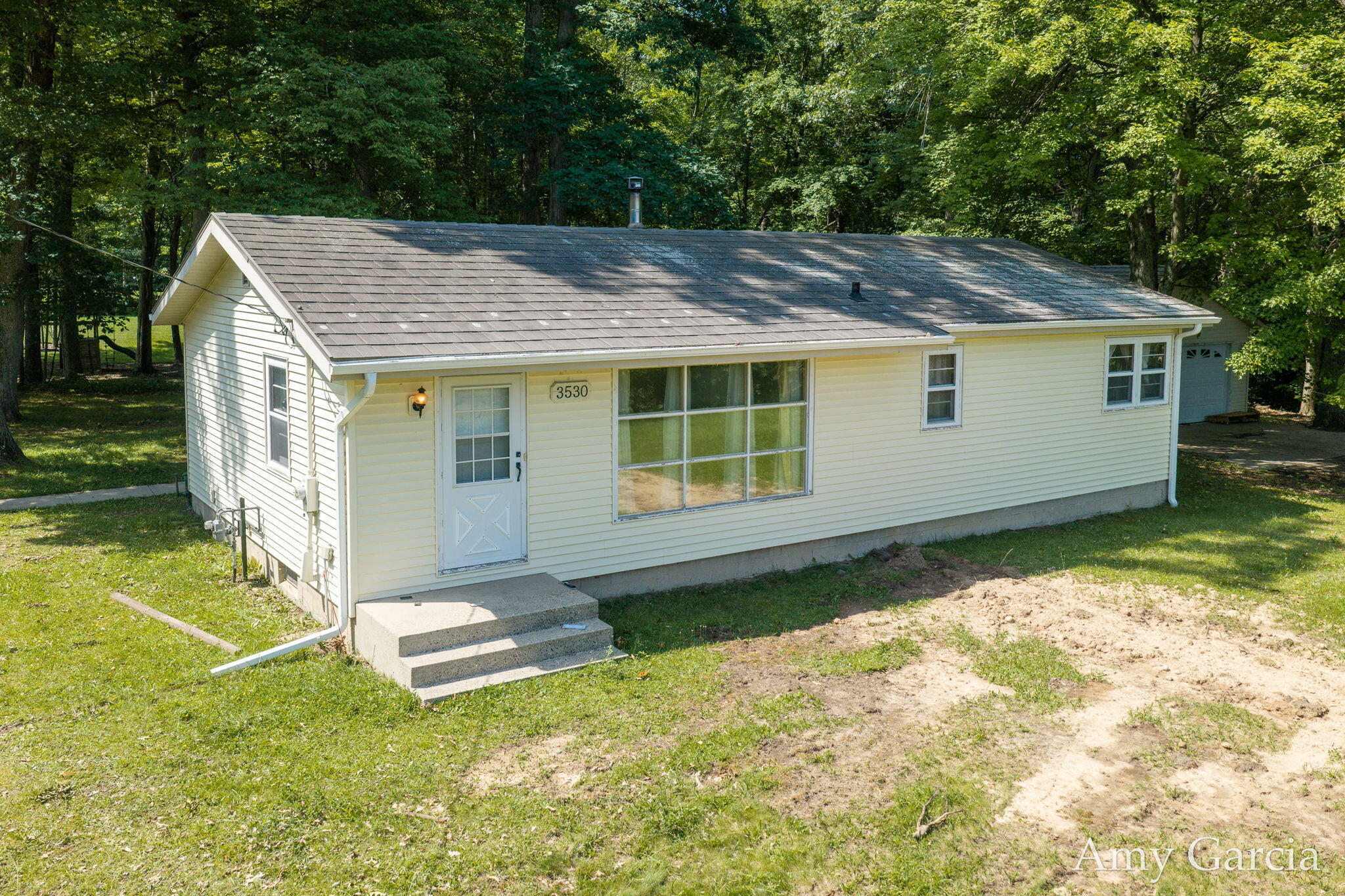 3530 11 Mile Road NE