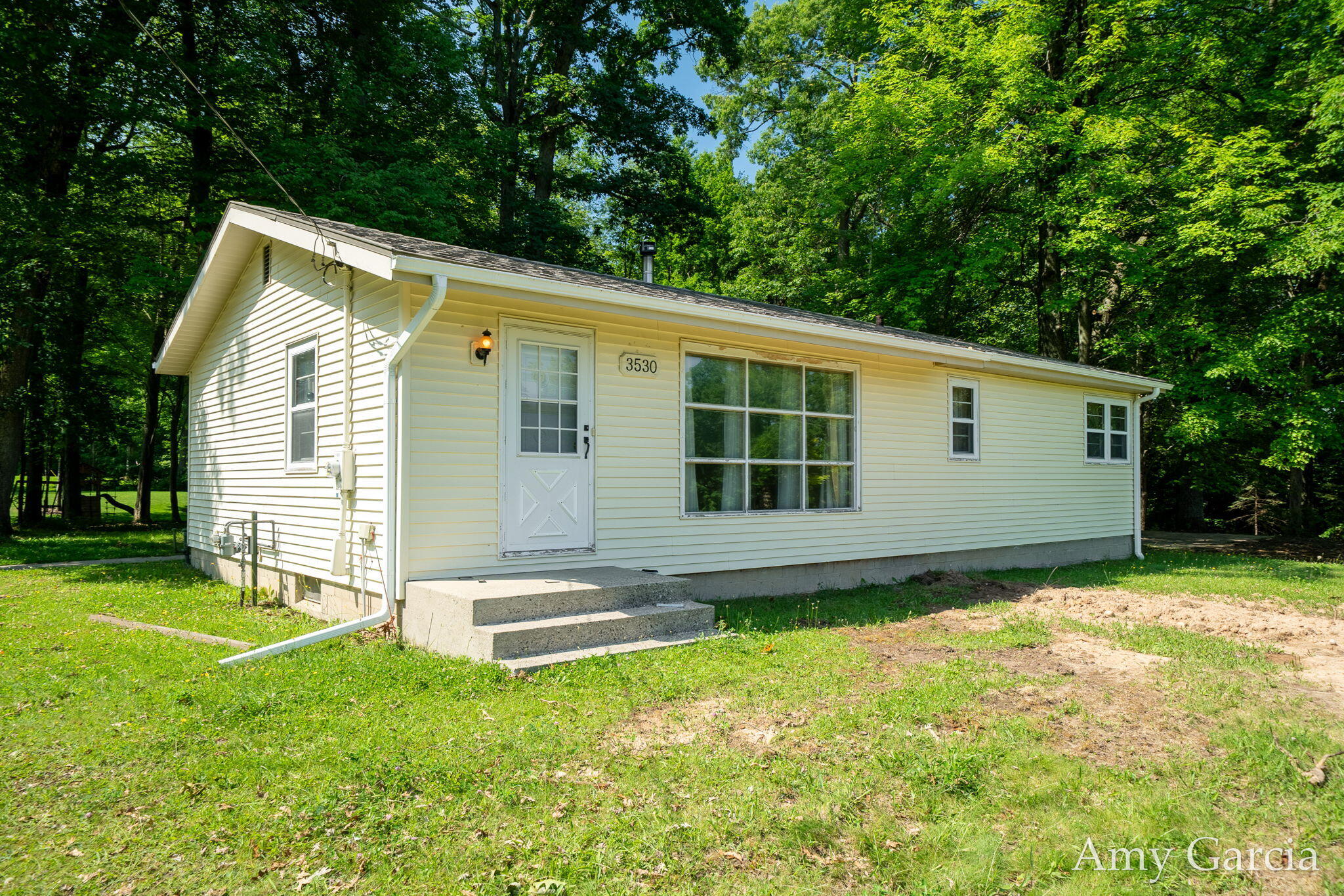 3530 11 Mile Road NE