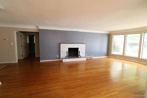 Tiny photo for 1609 E Court Street, Flint City, MI 48503 (MLS # 20261067986)
