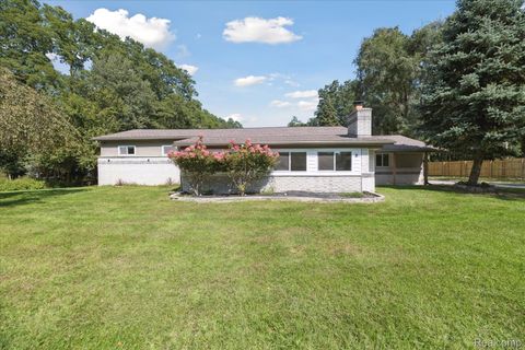 1590 W Rolston Road Linden City MI 48451