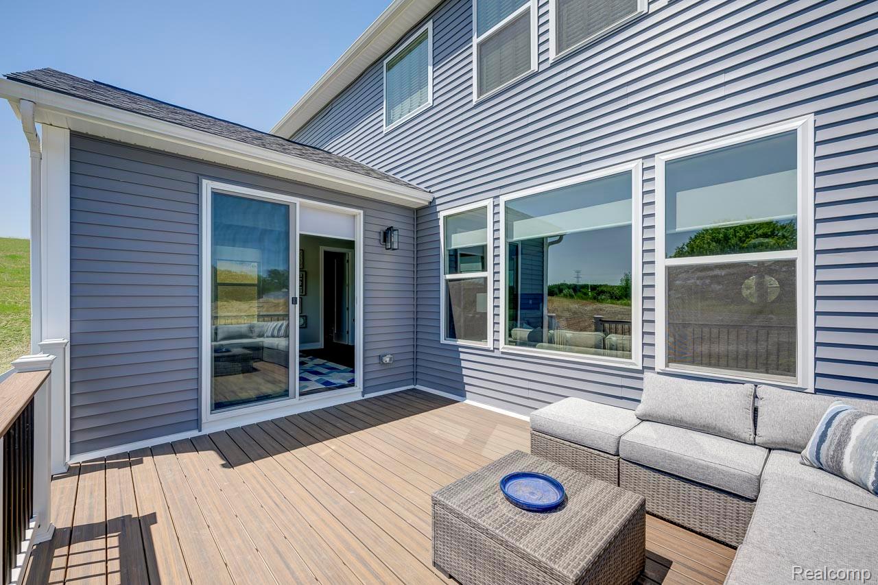 2400 Provencal Dr. Drive