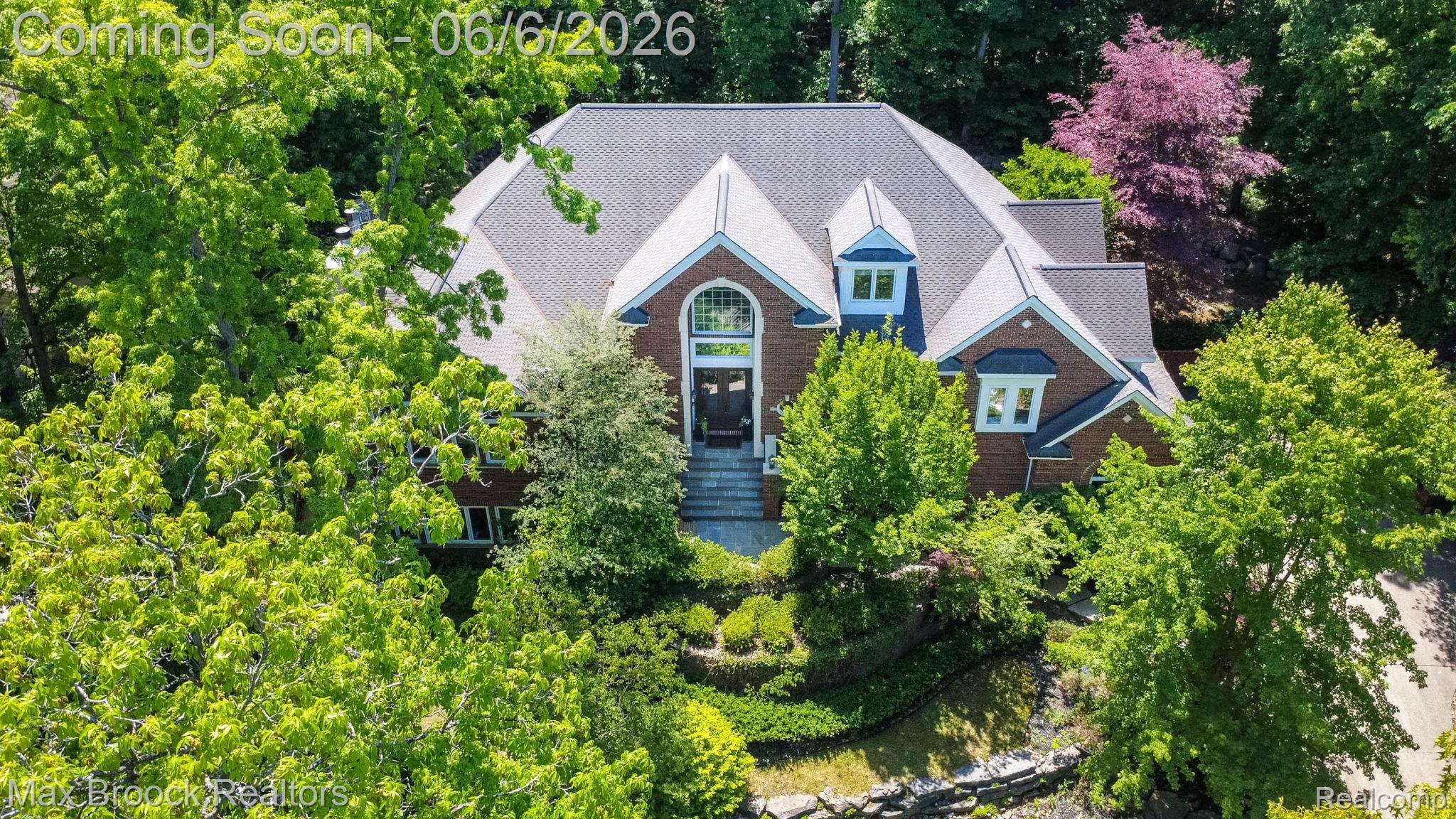 6604 College Park