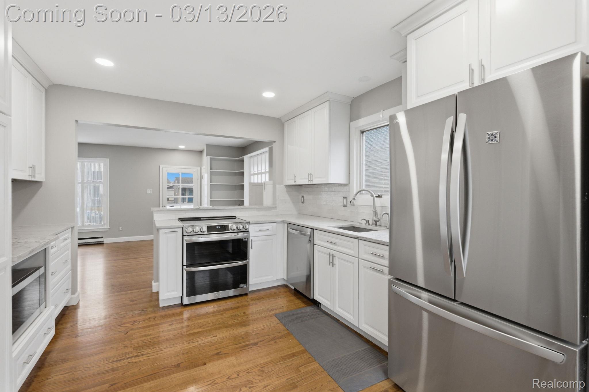 22948 Lingemann Street