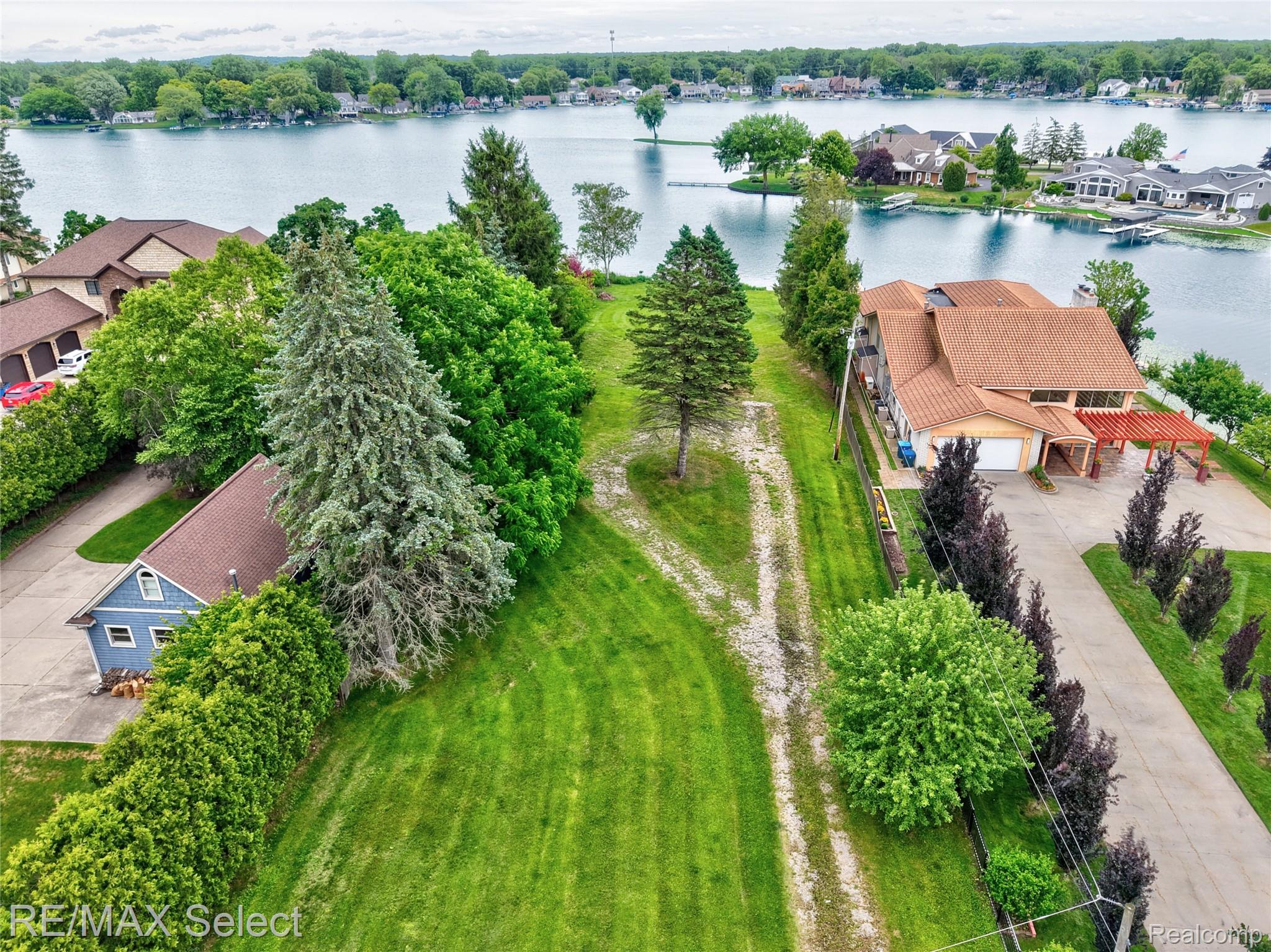 14189 Swanee Beach Drive