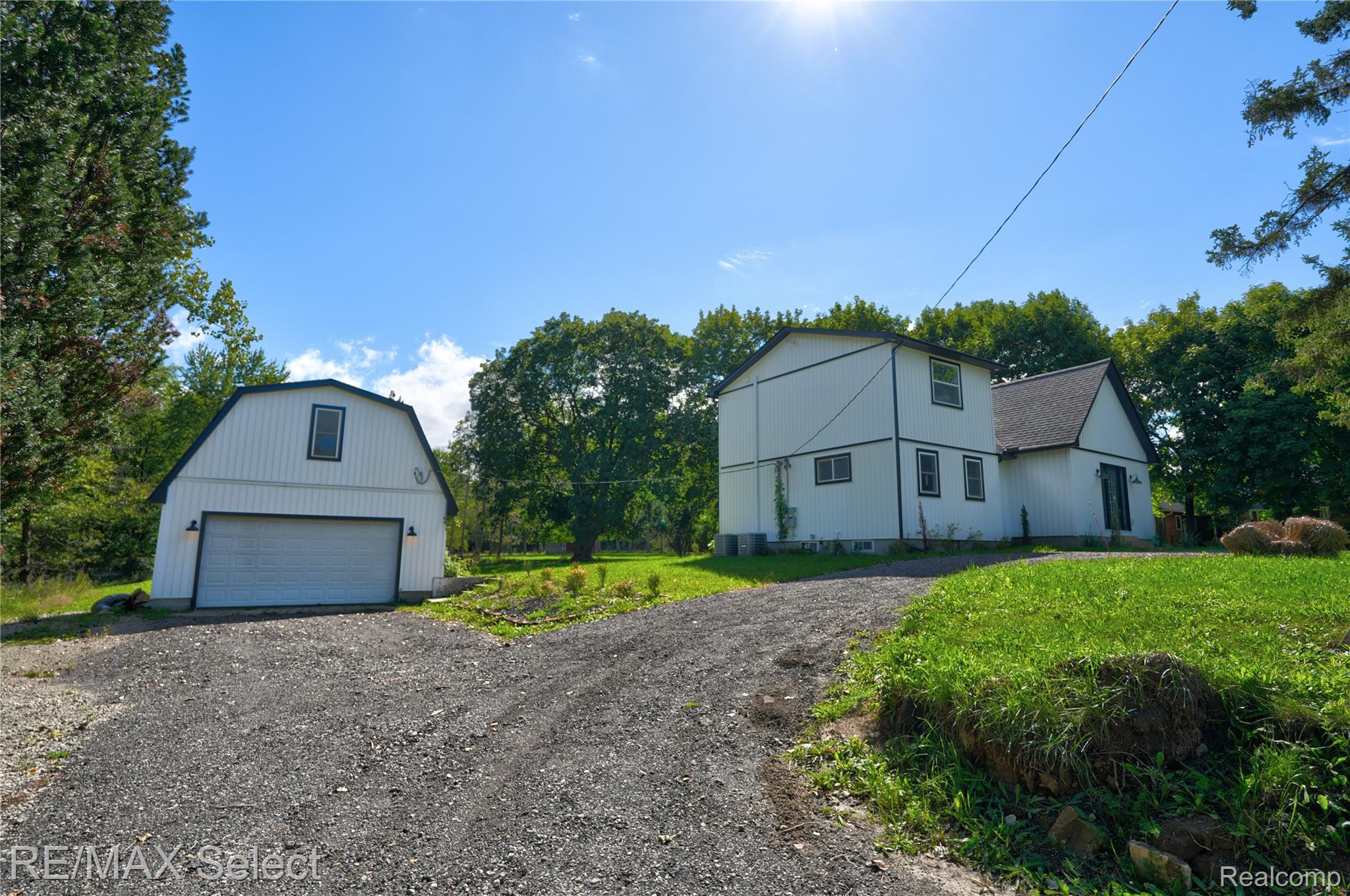 12111 Linden Road