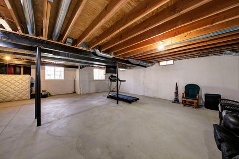 listing image 44