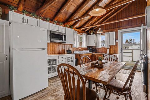 Tiny photo for 50389 E Lake Shore Drive, Silver Creek Township, MI 49047 (MLS # 69026005975)