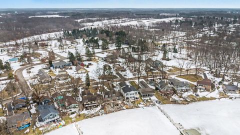 Tiny photo for 50389 E Lake Shore Drive, Silver Creek Township, MI 49047 (MLS # 69026005975)