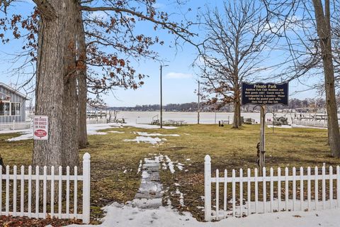 Tiny photo for 50389 E Lake Shore Drive, Silver Creek Township, MI 49047 (MLS # 69026005975)