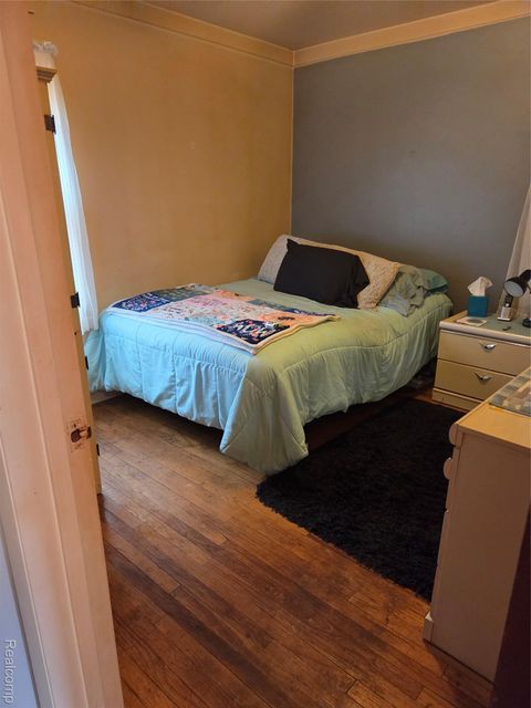 Tiny photo for 17980 Wexford Street, Roseville City, MI 48066 (MLS # 20251034266)