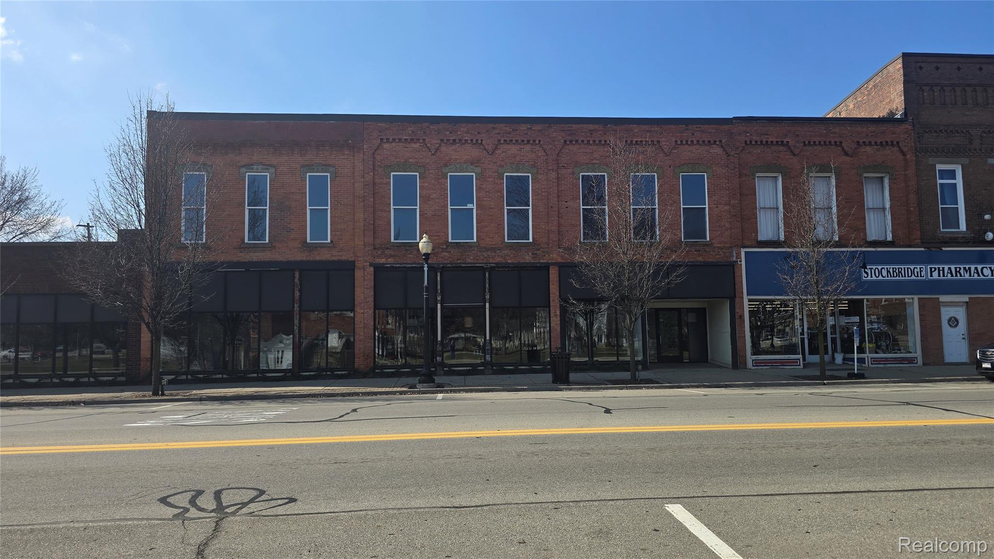 122 S Clinton Street