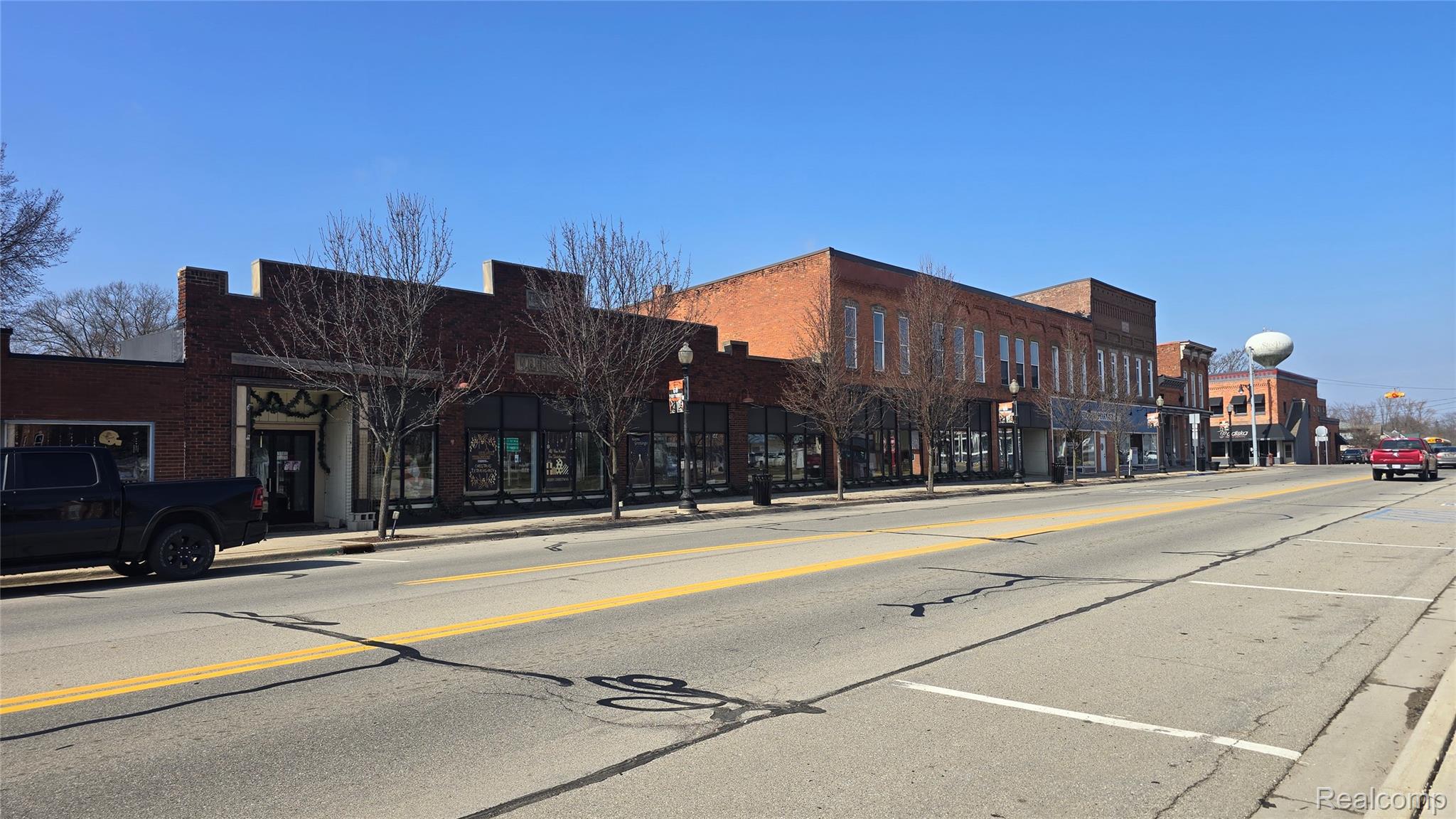 122 S Clinton Street