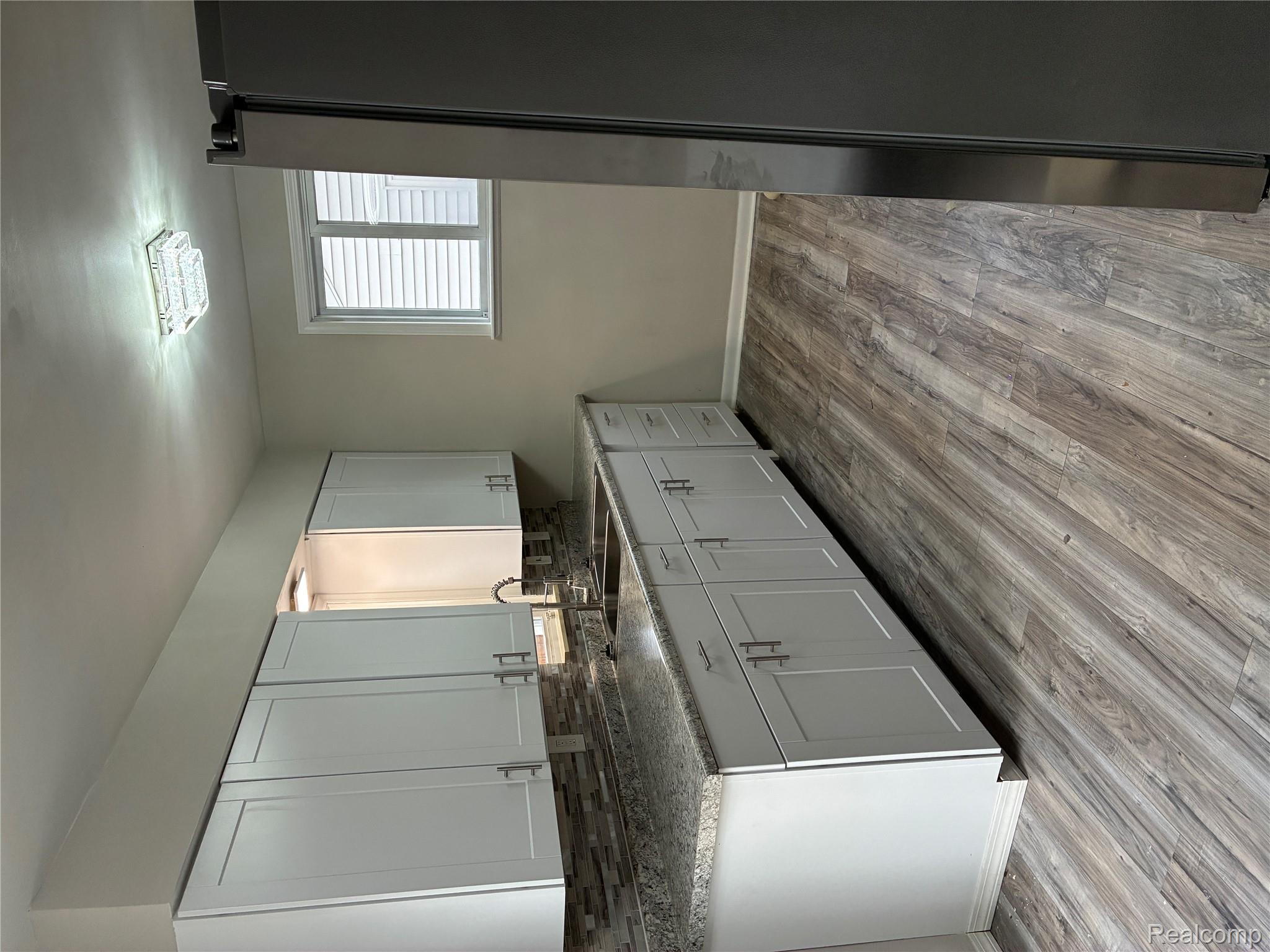 3809 Delaware Avenue