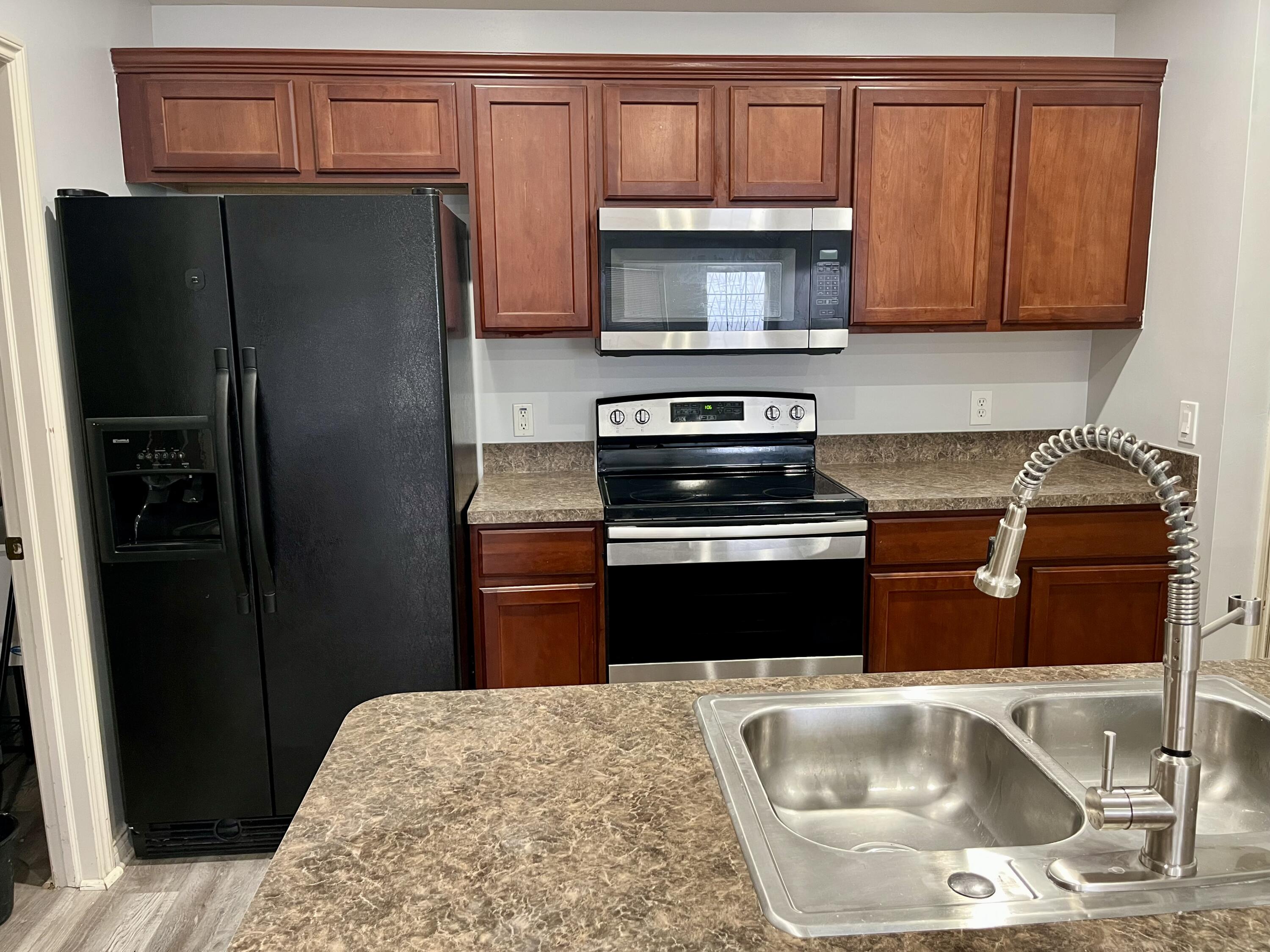 13335 St Ervin Avenue 21