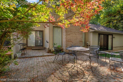 Tiny photo for 1168 Glenpointe Court, Bloomfield Charter Township, MI 48304 (MLS # 20261082952)
