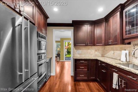 Tiny photo for 1168 Glenpointe Court, Bloomfield Charter Township, MI 48304 (MLS # 20261082952)