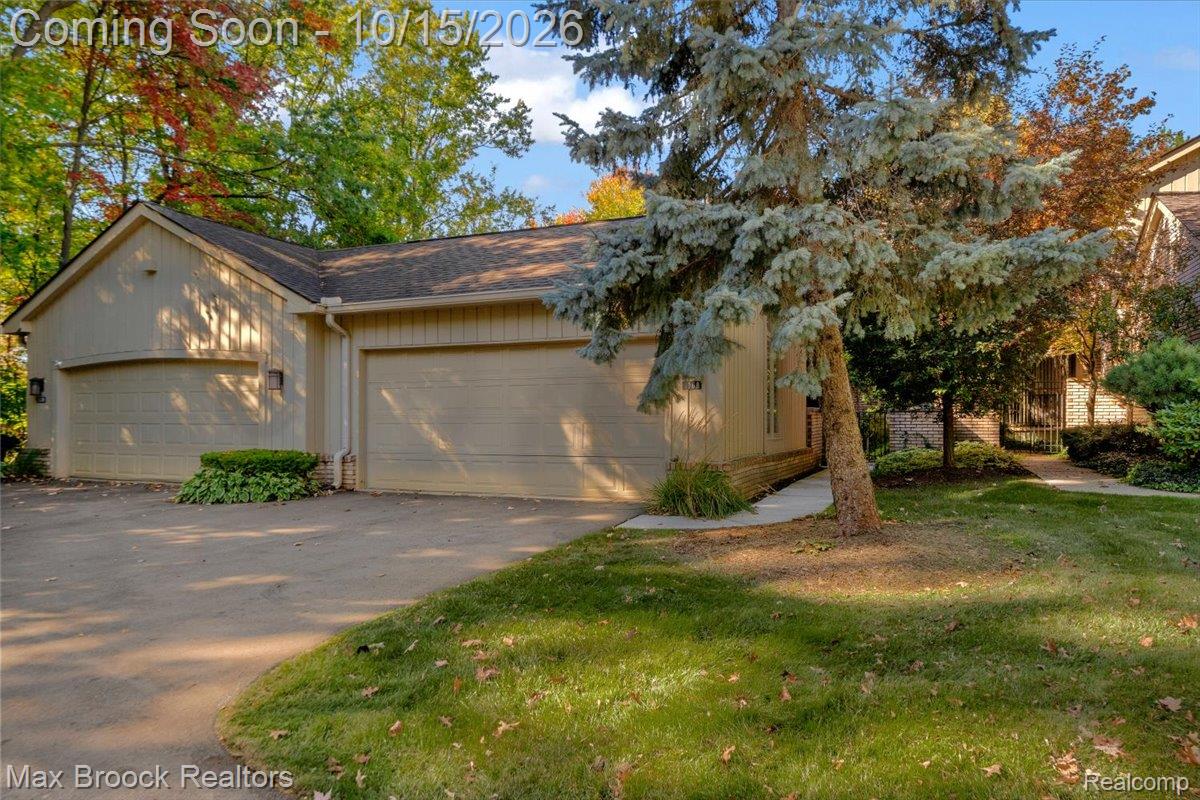 1168 Glenpointe Court