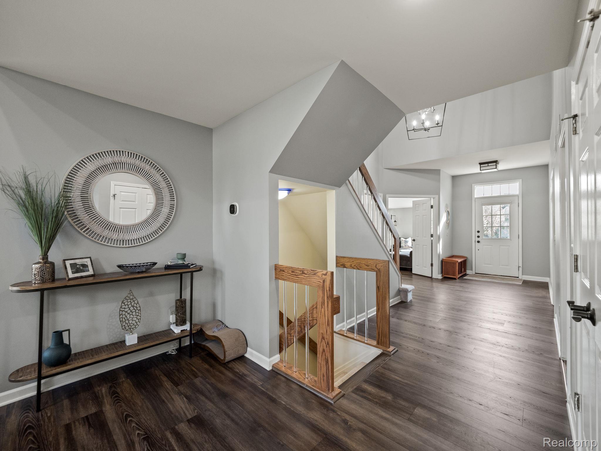 2470 Inglehill Pointe