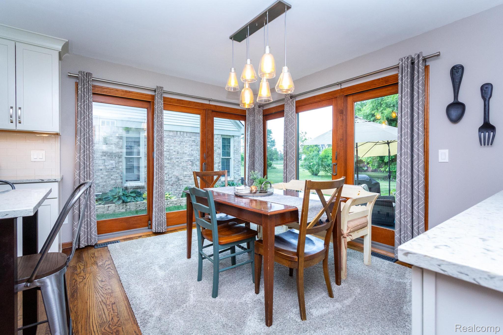 Canton Charter Township, Michigan 48188, United States, 4 Bedrooms Bedrooms, ,4 BathroomsBathrooms,Residential,Active,192250