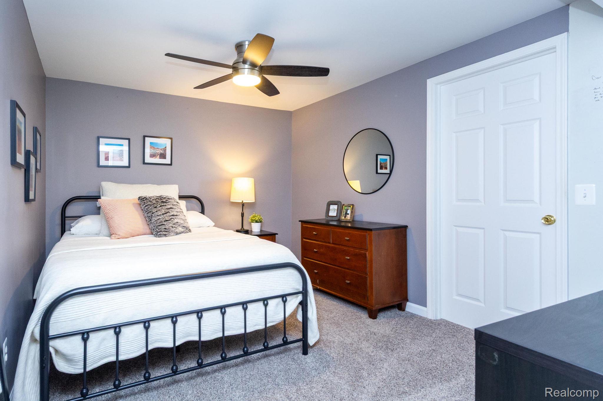 Canton Charter Township, Michigan 48188, United States, 4 Bedrooms Bedrooms, ,4 BathroomsBathrooms,Residential,Active,192250