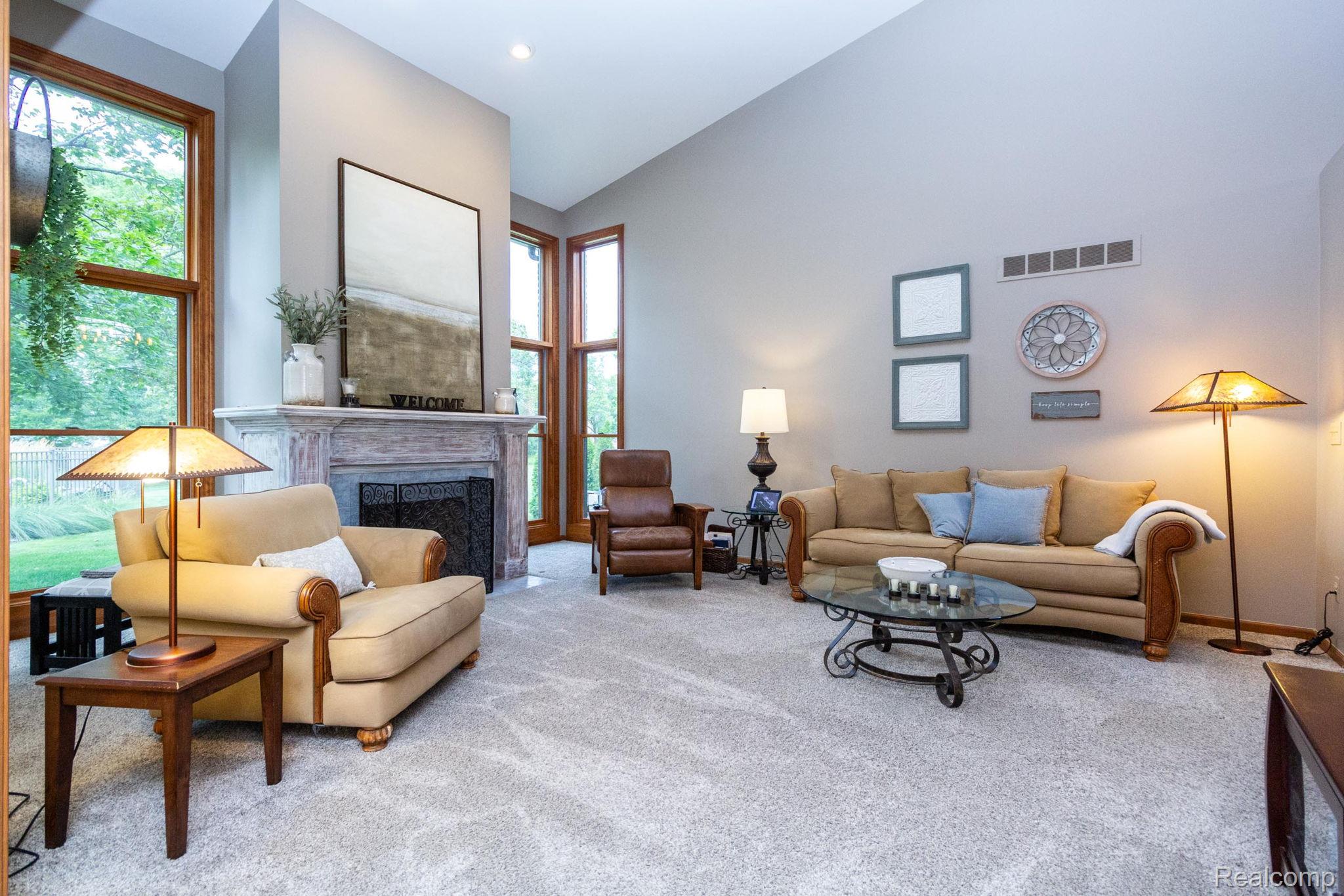 Canton Charter Township, Michigan 48188, United States, 4 Bedrooms Bedrooms, ,4 BathroomsBathrooms,Residential,Active,192250